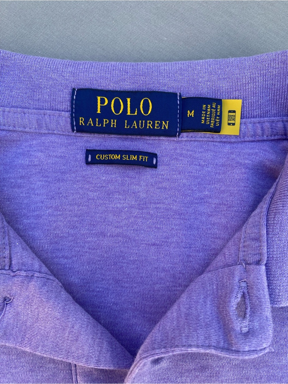 Ralph Lauren Men’s Lavender Polo Shirt with Embroidered Pony - Picture 2 of 3